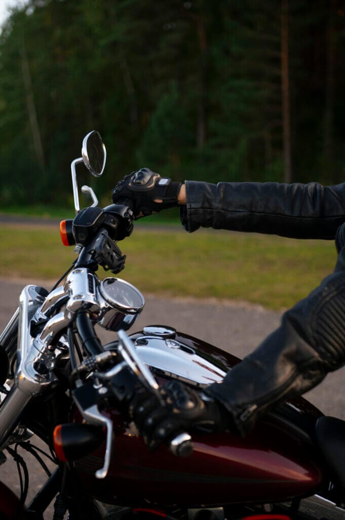 Tips for Picking the Right Motorcycle Handlebar